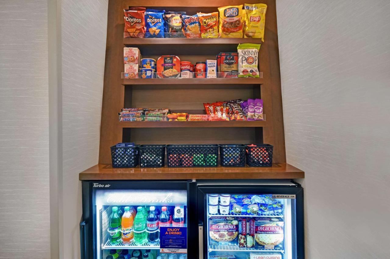 Wilton Comfort Inn & Suites מראה חיצוני תמונה