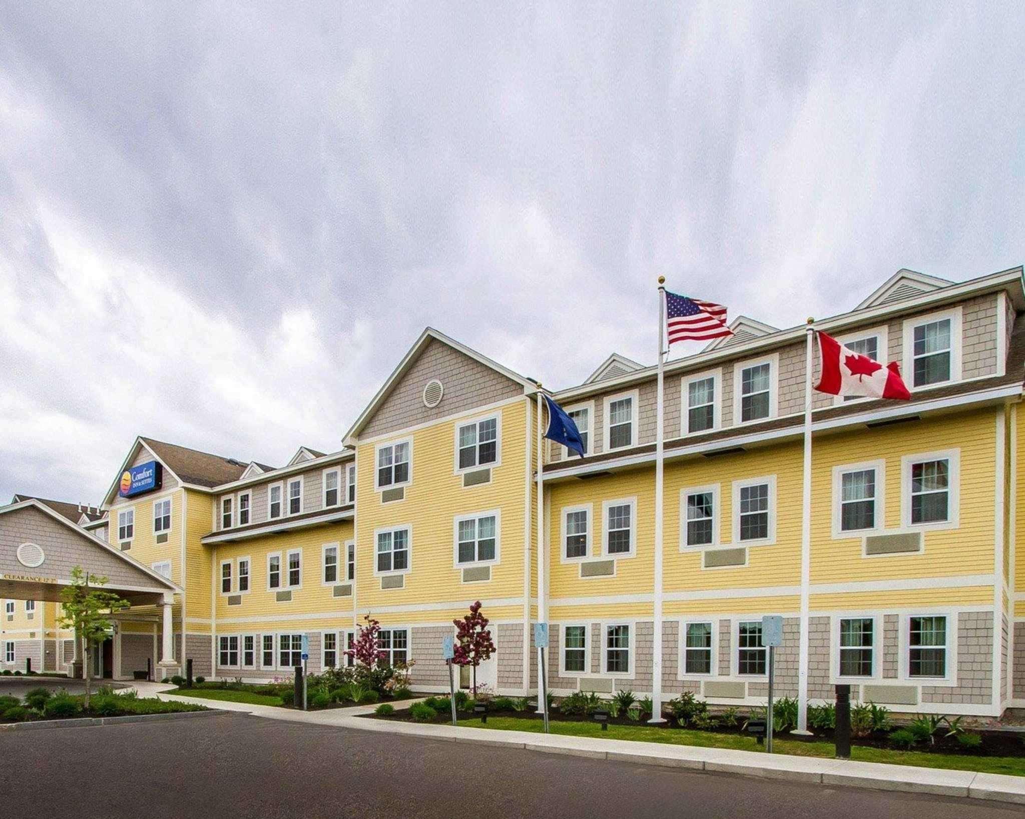 Wilton Comfort Inn & Suites מראה חיצוני תמונה