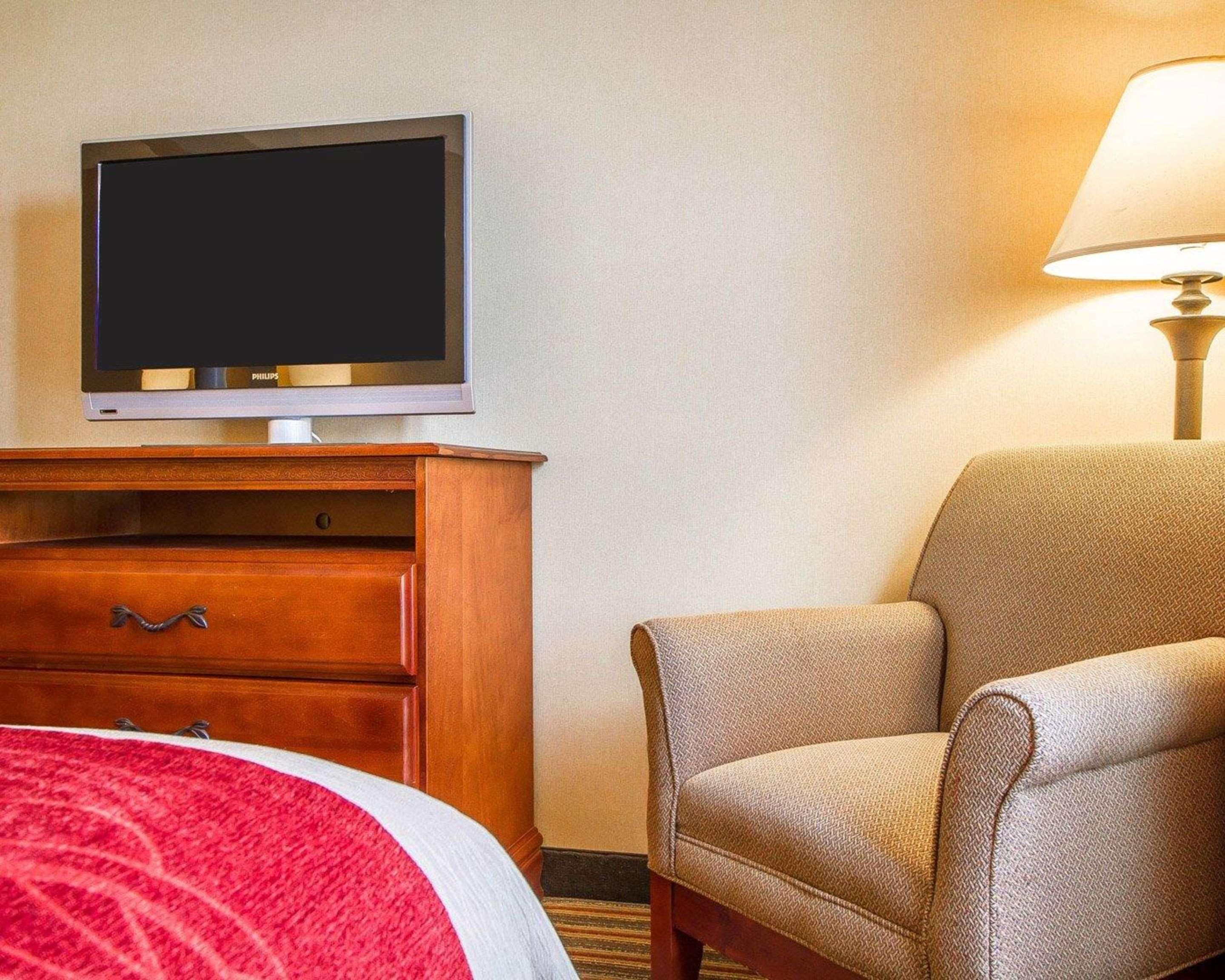 Wilton Comfort Inn & Suites מראה חיצוני תמונה