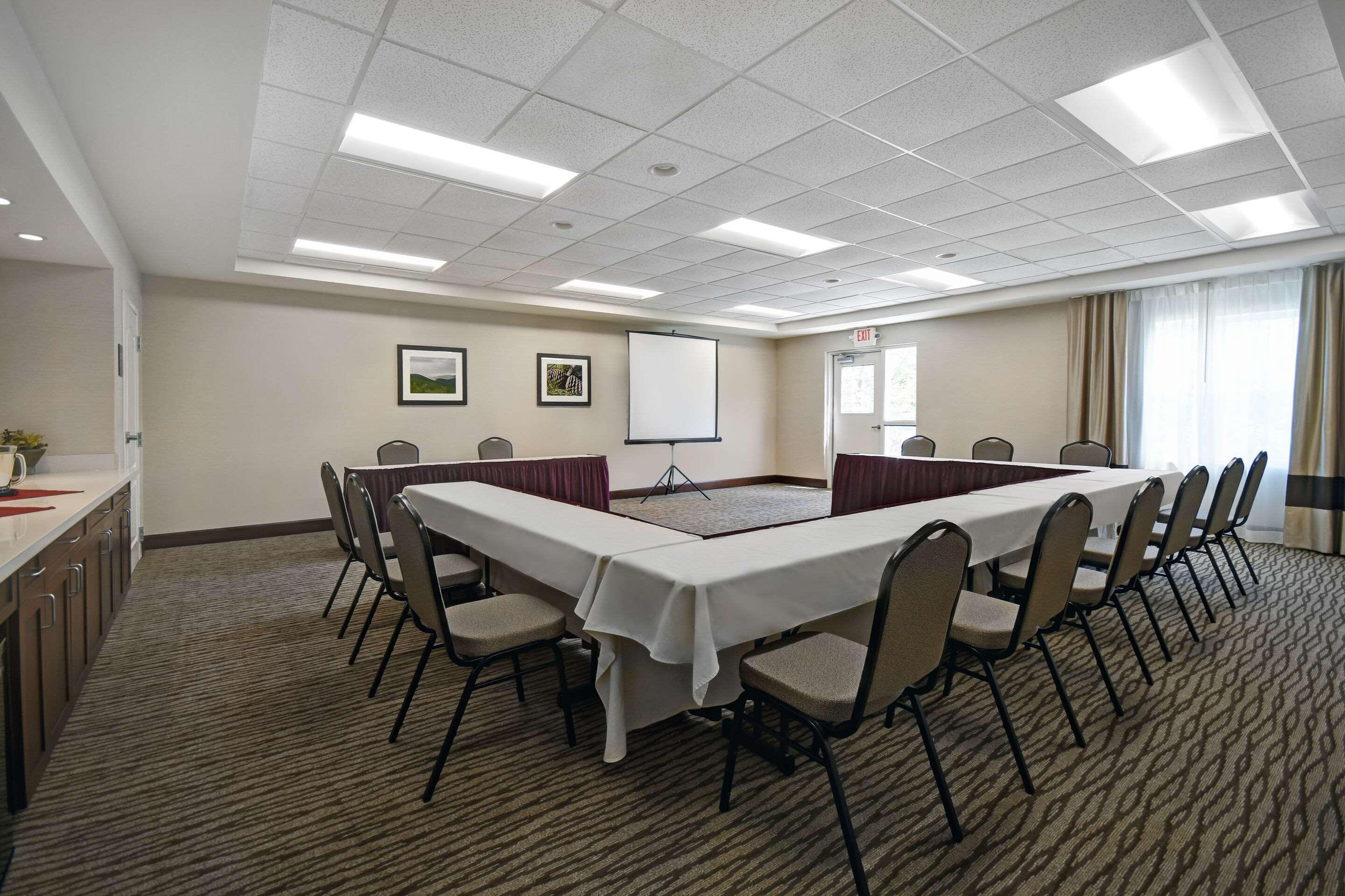 Wilton Comfort Inn & Suites מראה חיצוני תמונה