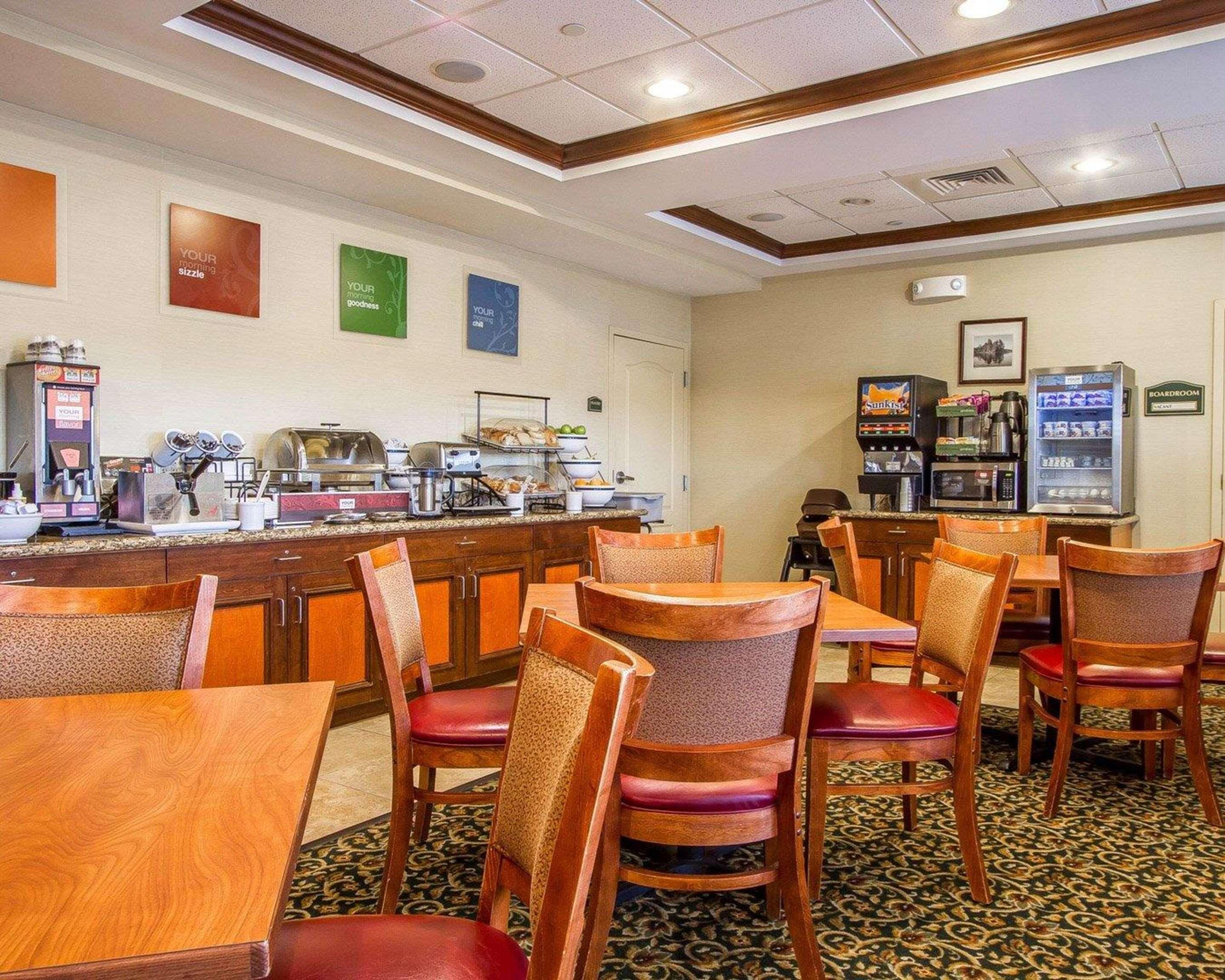 Wilton Comfort Inn & Suites מראה חיצוני תמונה
