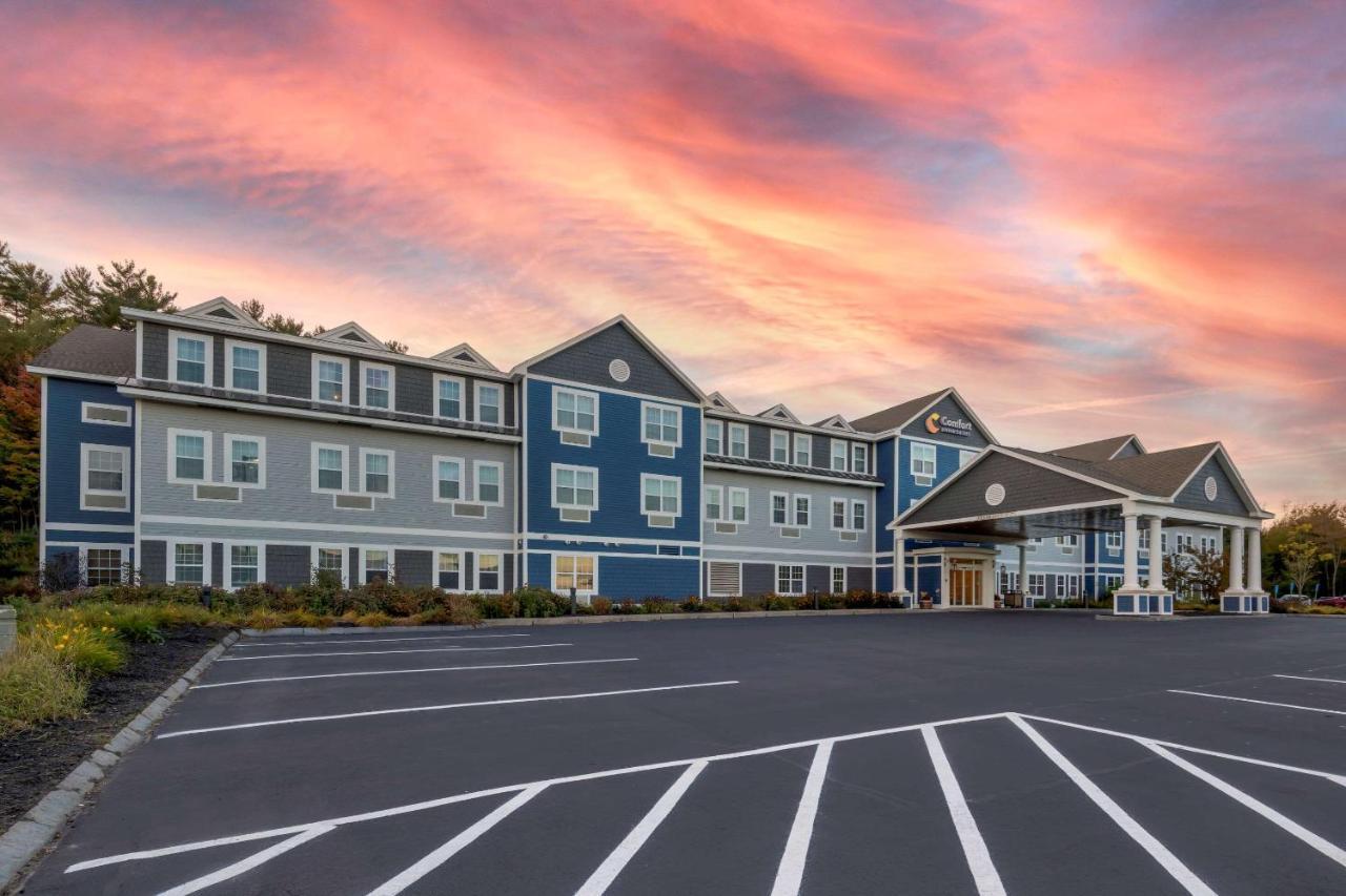 Wilton Comfort Inn & Suites מראה חיצוני תמונה